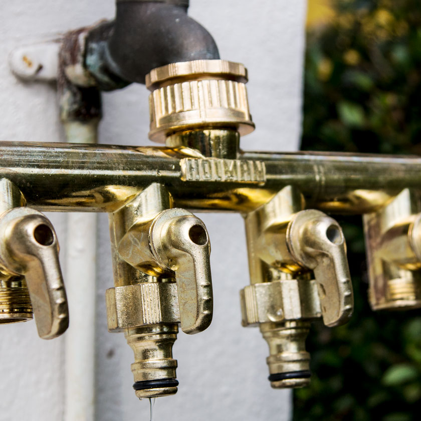 Holman Metal Hose Tap Outlet 4-Way